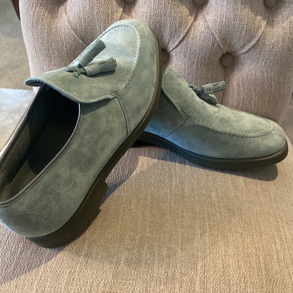 Hush Puppies EUC Suede Lt. Green Women’s Loafers - SZ 9 Perfect for Fall! - Picture 7 of 15